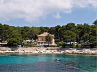 Island Losinj Villa Kredo
- app - Camelia Island Losinj Villa Kredo
- app - Camelia